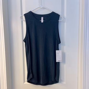 Athleta Breezy Tank Med in Navy